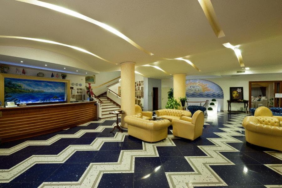 Hotel Riva Del Sole Cefalu Exterior photo
