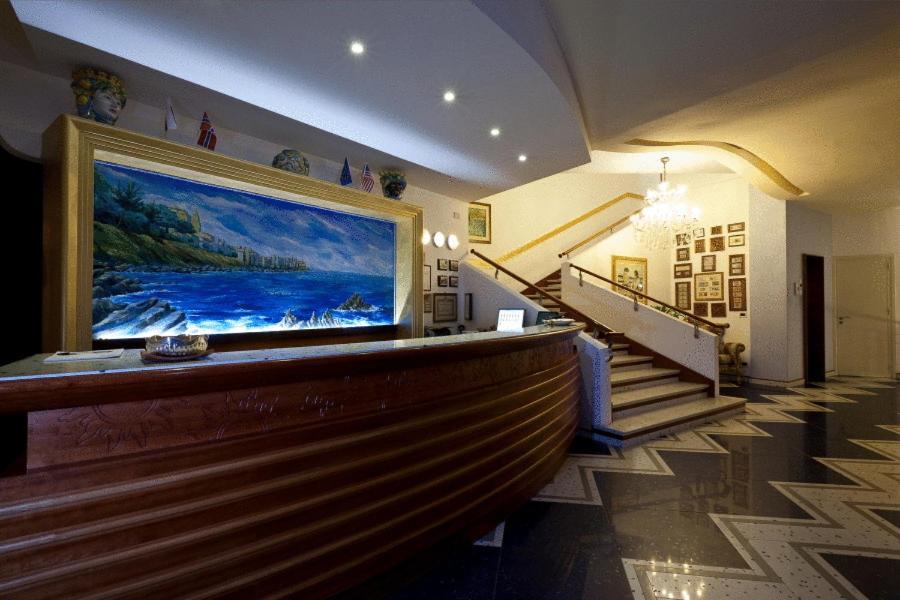 Hotel Riva Del Sole Cefalu Exterior photo