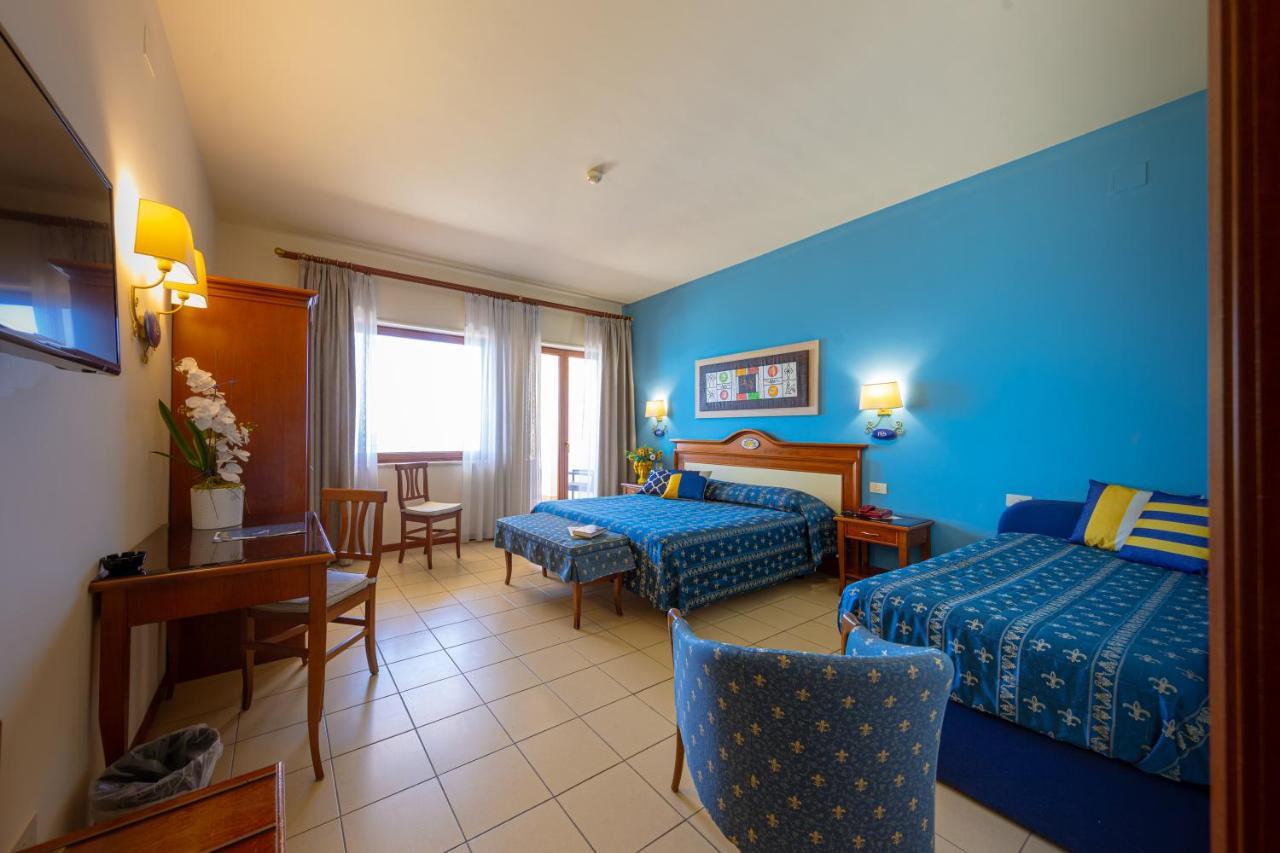 Hotel Riva Del Sole Cefalu Exterior photo